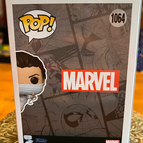 SDCC Silk Funko Pop - Picture 3 of 6